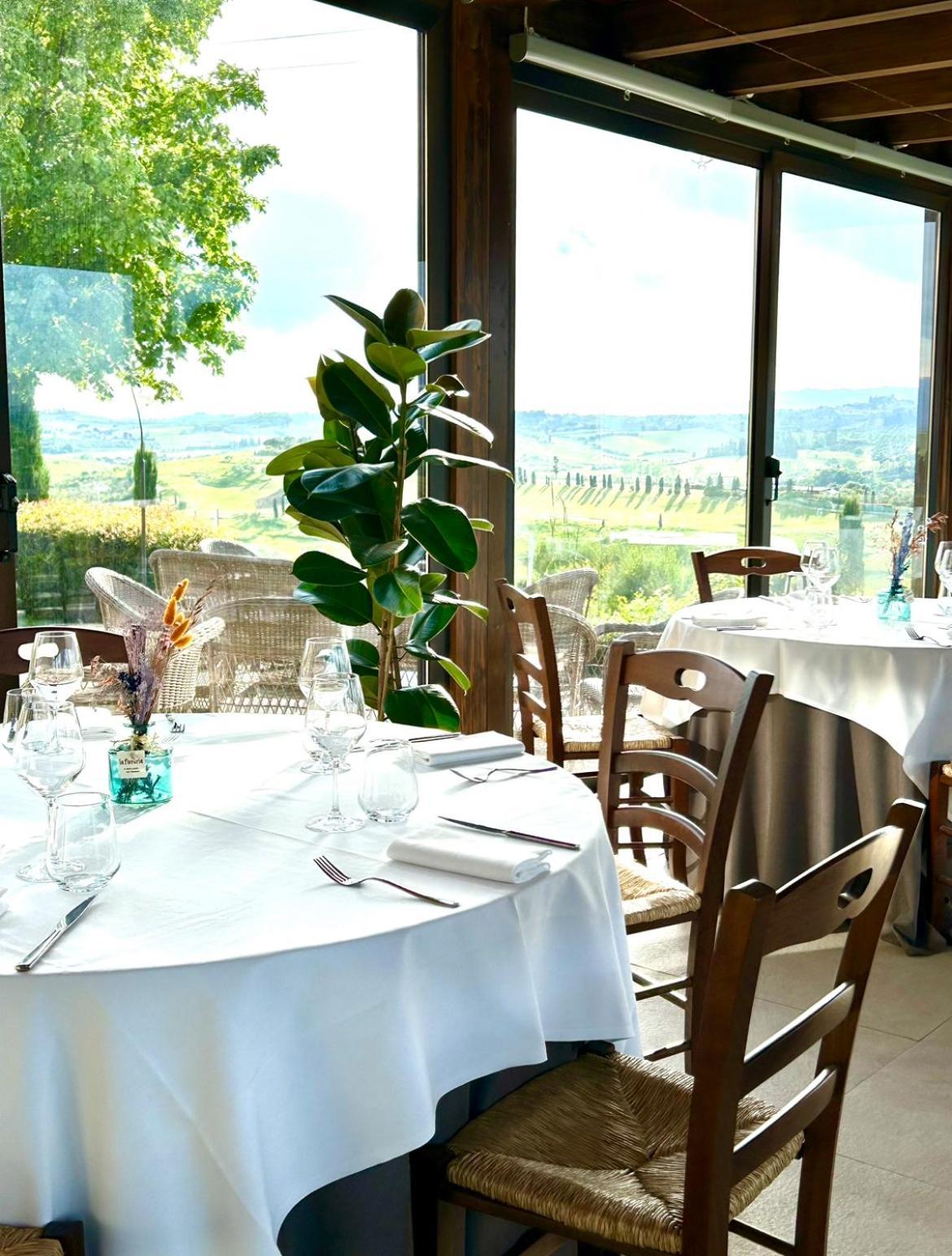 Agriturismo Casetta I วินชี ภายนอก รูปภาพ